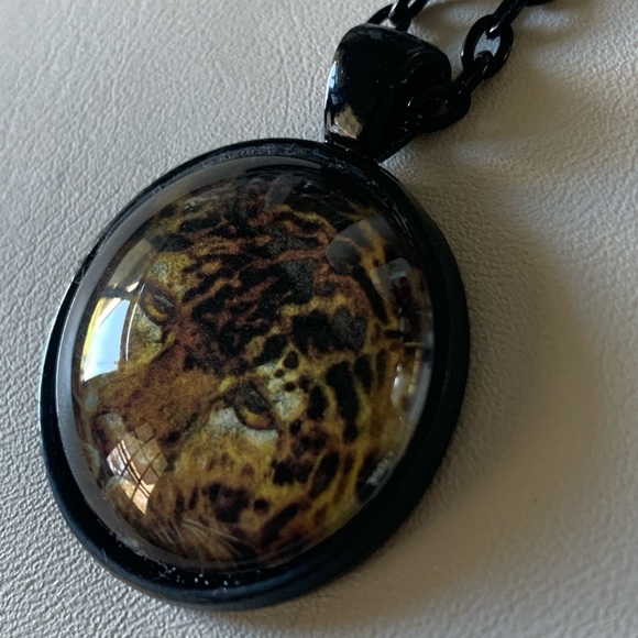 Necklace leopard big cat face - Picture 5 of 8